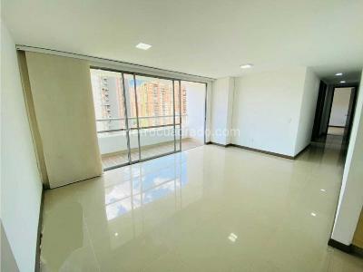 Apartamento de 3 alcobas en arriendo en Sabaneta, Sabaneta, 117 m² · foto 3 de 20