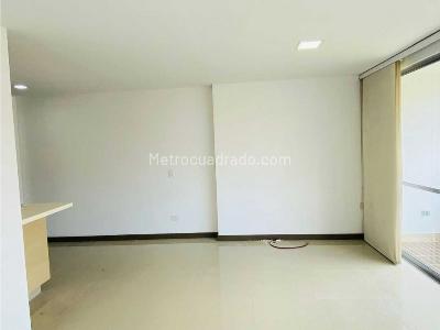 Apartamento de 3 alcobas en arriendo en Sabaneta, Sabaneta, 117 m² · foto 4 de 20