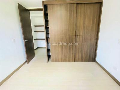 Apartamento de 3 alcobas en arriendo en Sabaneta, Sabaneta, 117 m² · foto 8 de 20