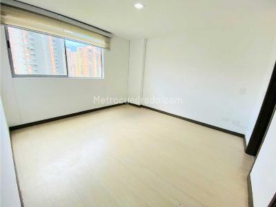Apartamento de 3 alcobas en arriendo en Sabaneta, Sabaneta, 117 m² · foto 18 de 20