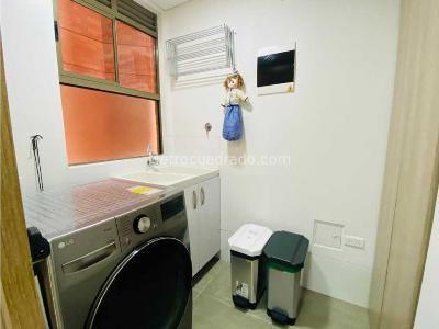Apartamento de 3 alcobas en venta en El Tesoro, Medellín, 123 m² · foto 17 de 20