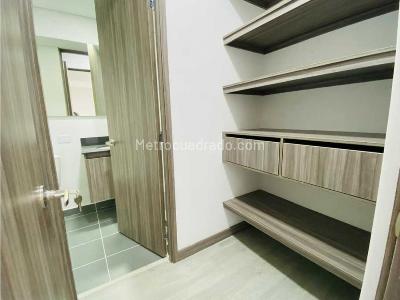 Apartamento de 3 alcobas en venta en Las Palmas, Medellín, 70 m² · foto 11 de 20