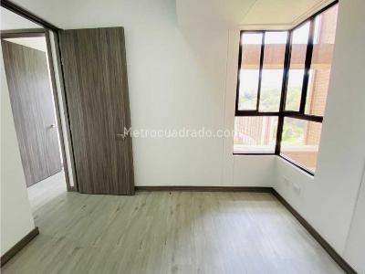 Apartamento de 3 alcobas en venta en Las Palmas, Medellín, 70 m² · foto 13 de 20