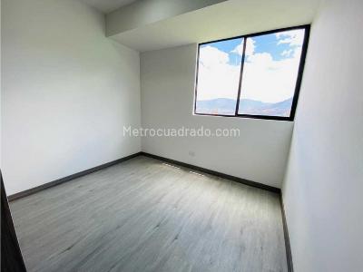 Apartamento de 3 alcobas en venta en Las Palmas, Medellín, 70 m² · foto 7 de 20