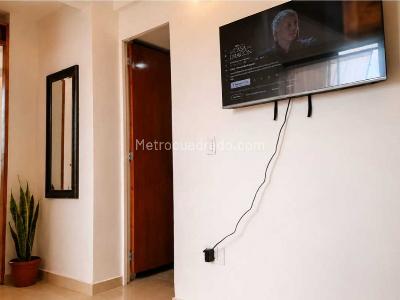 Apartamento de 2 alcobas en venta en Calasanz, Medellín, 44 m² · foto 4 de 10