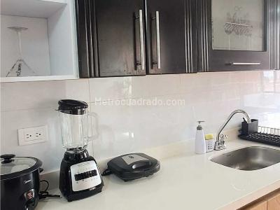 Apartamento de 2 alcobas en venta en Calasanz, Medellín, 44 m² · foto 5 de 10