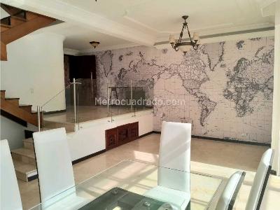Casa de 4 alcobas en venta en Altos Del Poblado, Medellín, 332 m² · foto 8 de 20