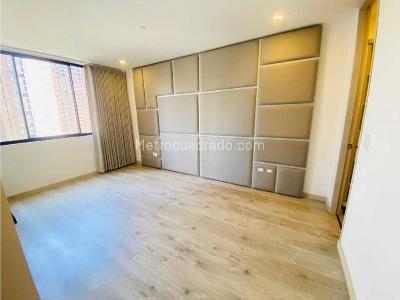 Apartamento de 2 alcobas en arriendo en Altos Del Poblado, Medellín, 81 m² · foto 8 de 20
