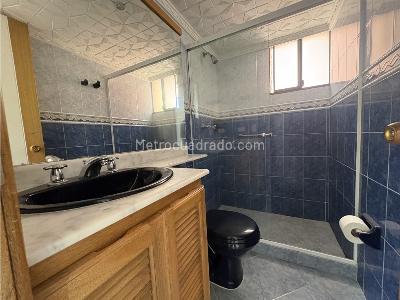 Apartamento de 2 alcobas en arriendo en El Poblado, Medellín, 84 m² · foto 6 de 16