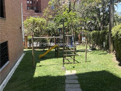 Apartamento de 2 alcobas en arriendo en El Poblado, Medellín, 84 m² · foto 15 de 16