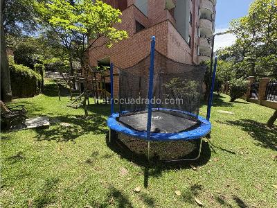 Apartamento de 2 alcobas en arriendo en El Poblado, Medellín, 84 m² · foto 16 de 16