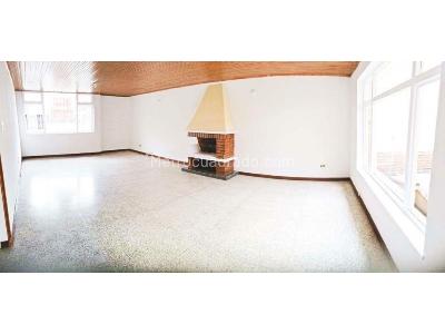 Casa de 5 alcobas en venta en Normandia Primer Sector, Bogotá, 400 m² · foto 5 de 16