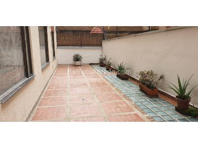 Apartamento en venta en La Carolina, Bogotá · foto 2 de 20