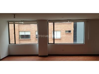 Apartamento en venta en La Carolina, Bogotá · foto 4 de 20