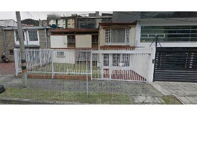Casa en venta en Santa Barbara, Bogotá · foto 2 de 2