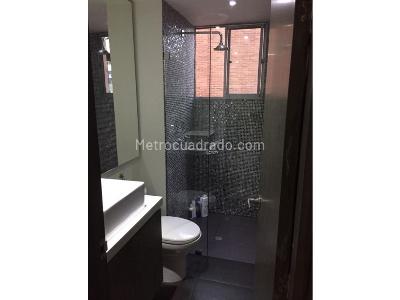 Apartamento en venta en Los Rosales, Bogotá · foto 6 de 8