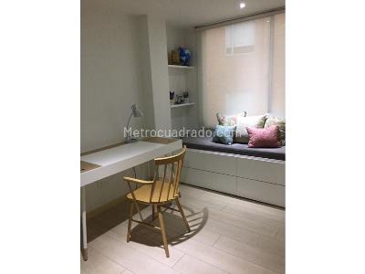 Apartamento en venta en Los Rosales, Bogotá · foto 2 de 8