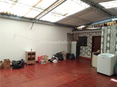 Casa en venta en Los Alcazares, Bogotá · foto 6 de 20
