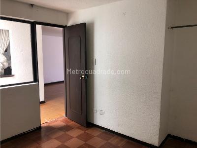 Casa de 5 alcobas en venta en El Tejar, Bogotá, 350 m² · foto 5 de 20