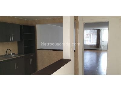 Casa de 5 alcobas en venta en El Tejar, Bogotá, 350 m² · foto 9 de 20