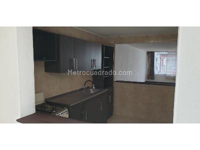Casa de 5 alcobas en venta en El Tejar, Bogotá, 350 m² · foto 10 de 20