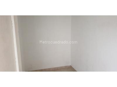Casa de 5 alcobas en venta en El Tejar, Bogotá, 350 m² · foto 13 de 20
