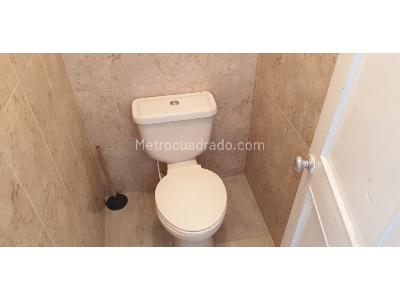 Casa de 5 alcobas en venta en El Tejar, Bogotá, 350 m² · foto 18 de 20