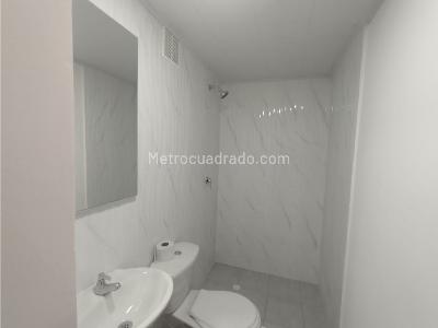 Apartamento de 1 alcoba en venta en Salazar Gomez, Bogotá, 33 m² · foto 10 de 19
