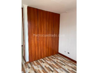 Apartamento de 3 alcobas en venta en Plaza De Las Americas, Bogotá, 84 m² · foto 7 de 18