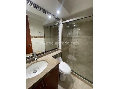 Apartamento de 3 alcobas en venta en Plaza De Las Americas, Bogotá, 84 m² · foto 12 de 18