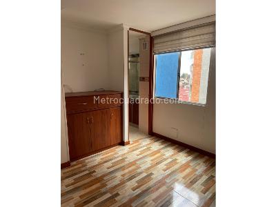 Apartamento de 3 alcobas en venta en Plaza De Las Americas, Bogotá, 84 m² · foto 16 de 18
