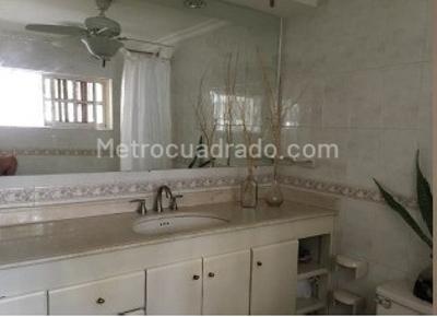 Apartamento de 3 alcobas en venta en Bocagrande, Cartagena, 190 m² · foto 8 de 20