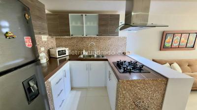Apartaestudio en venta en Bocagrande, Cartagena, 58 m² · foto 9 de 14