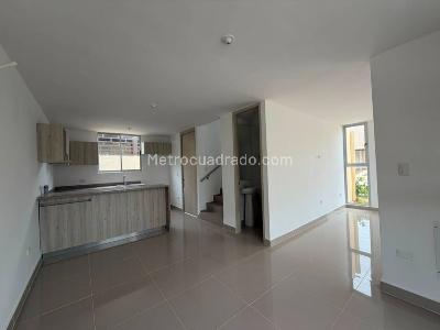 Casa en venta en Arroyo De Piedra, Cartagena · foto 3 de 18