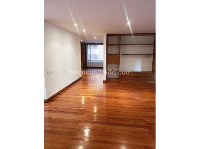 Apartamento de 3 alcobas en venta en Sierras Del Moral, Bogotá, 191 m² · foto 3 de 10