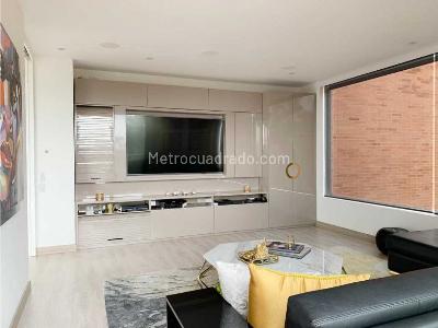 Apartamento de 4 alcobas en venta en Cedritos, Bogotá, 438 m² · foto 11 de 12