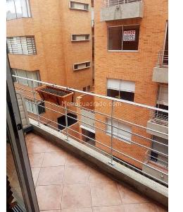 Apartamento de 3 alcobas en venta en Usaquen, Bogotá, 108 m² · foto 3 de 11