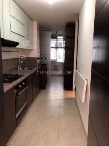 Apartamento de 3 alcobas en venta en Usaquen, Bogotá, 108 m² · foto 4 de 11