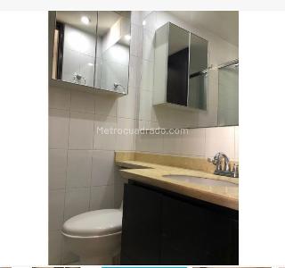 Apartamento de 3 alcobas en venta en Usaquen, Bogotá, 108 m² · foto 8 de 11