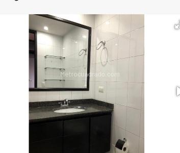 Apartamento de 3 alcobas en venta en Usaquen, Bogotá, 108 m² · foto 11 de 11