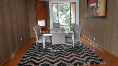 Apartamento de 3 alcobas en venta en Bosque De Pinos Usaquen, Bogotá, 163 m² · foto 4 de 10