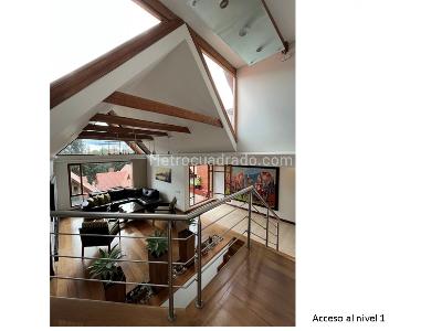 Casa de 3 alcobas en venta en Sierras Del Moral, Bogotá, 317 m² · foto 2 de 16