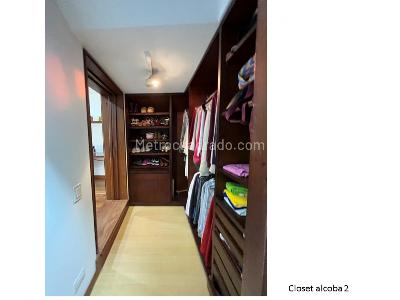 Casa de 3 alcobas en venta en Sierras Del Moral, Bogotá, 317 m² · foto 6 de 16