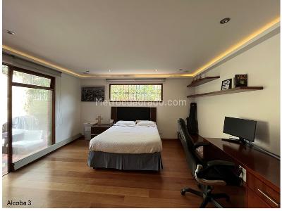 Casa de 3 alcobas en venta en Sierras Del Moral, Bogotá, 317 m² · foto 11 de 16