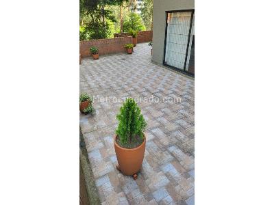 Apartamento de 3 alcobas en venta en Montearroyo, Bogotá, 251 m² · foto 13 de 16