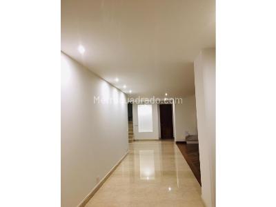 Apartamento en venta en Bosques Del Marques, Bogotá · foto 4 de 11
