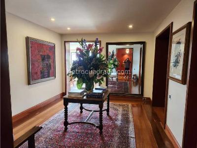 Apartamento de 4 alcobas en venta en Santa Barbara Alta, Bogotá, 500 m² · foto 9 de 10
