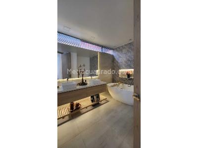 Apartamento de 3 alcobas en venta en Sierras Del Moral, Bogotá, 243 m² · foto 10 de 13