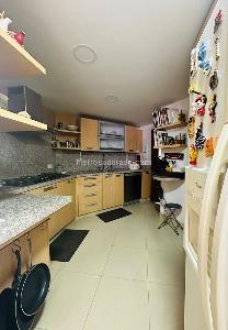 Apartamento en venta en Rosales Alto, Bogotá · foto 7 de 15