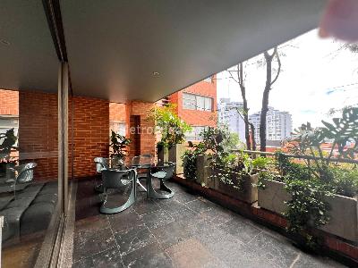 Apartamento de 3 alcobas en venta en El Retiro, Bogotá, 320 m² · foto 4 de 15